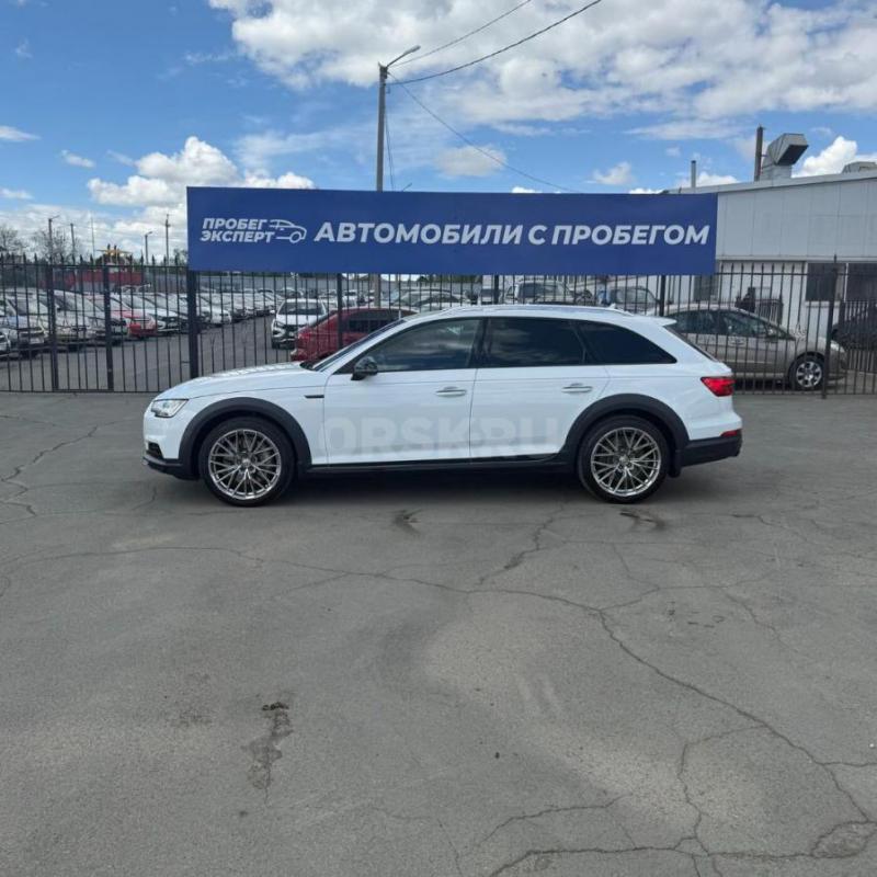 Audi A4 allroad V (B9) 2016 года — это универсальный автомобиль, который сочетает в себе практичност - Орск
