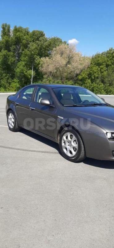 Продам альфа ромео 159 от собств. (4-ый), двигатель турбодизель + 6-ти ст. - Орск