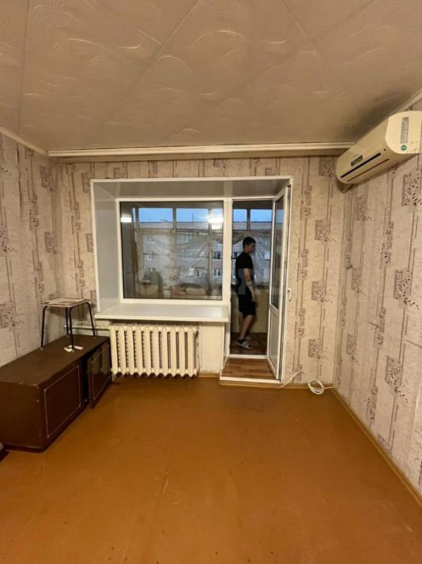 Сдам 2 комнатную квартиру ,район мясокомбинат. - Орск