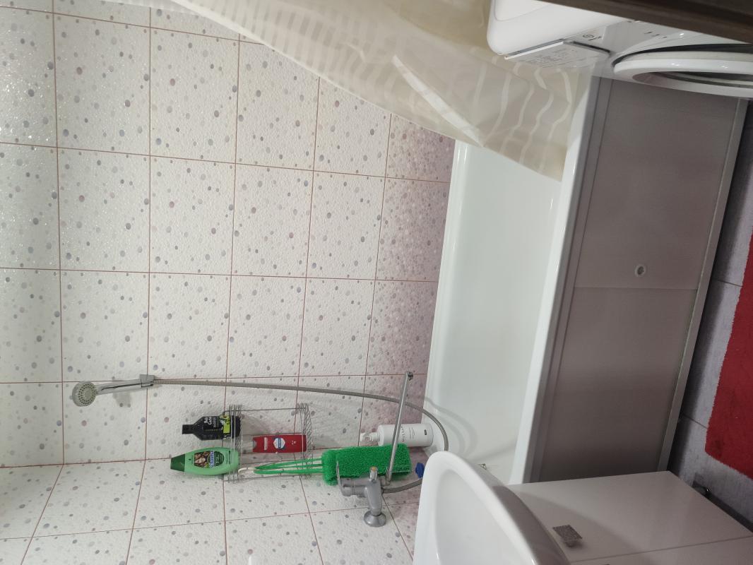 Продам 1  комнатную квартиру на  4/9  комфортном этаже Советская 121 - Новотроицк