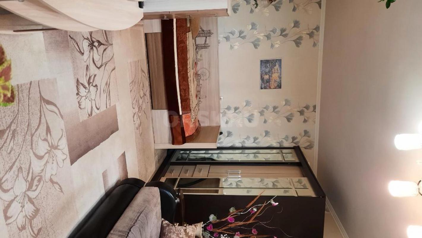 Продам хорошую квартиру, не требует ремонта, заходи и живи. - Орск