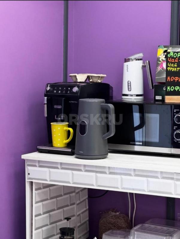 Продам два магазина хлебобулочных и кондитерских изделий &quot;7 Свежий Хлеб&quot;, располож - Орск