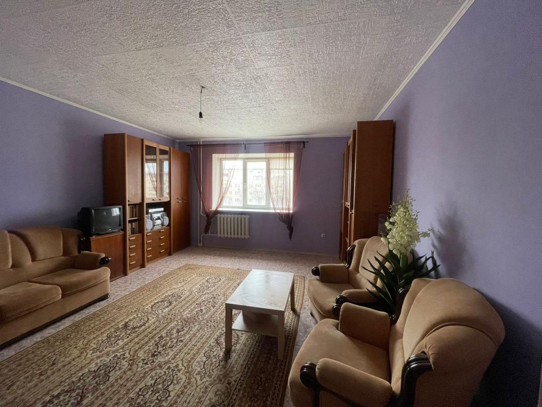 🌟 Продается уникальная 2-комнатная квартира! 🌟

🏢 По адресу: пр. - Новотроицк