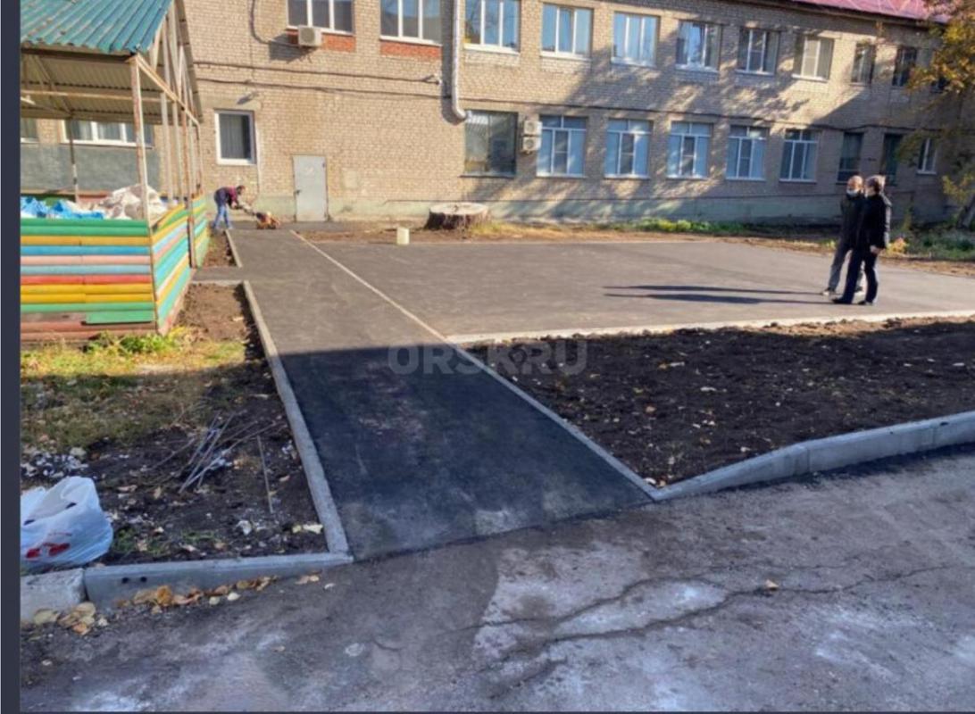 АСФАЛЬТИРОВАНИЕ ЛЮБЫХ ОБЬЕМОВ, УСТАНОВКА БОРДЮРОВ, ВЫРЕЗКА АСФАЛЬТА БЕТОНА. - Орск