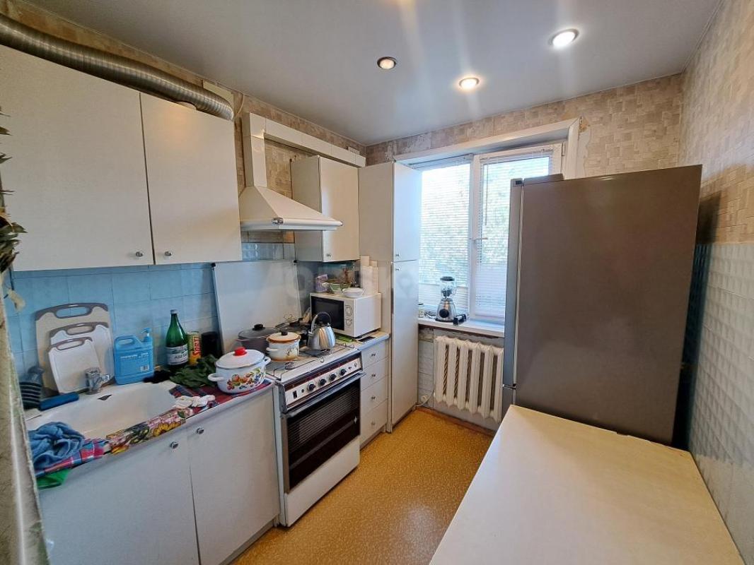 Продаётся светлая, 3ком. - Орск