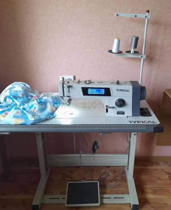 Прямострочная швейная машина (комплект голова+стол). - Орск
