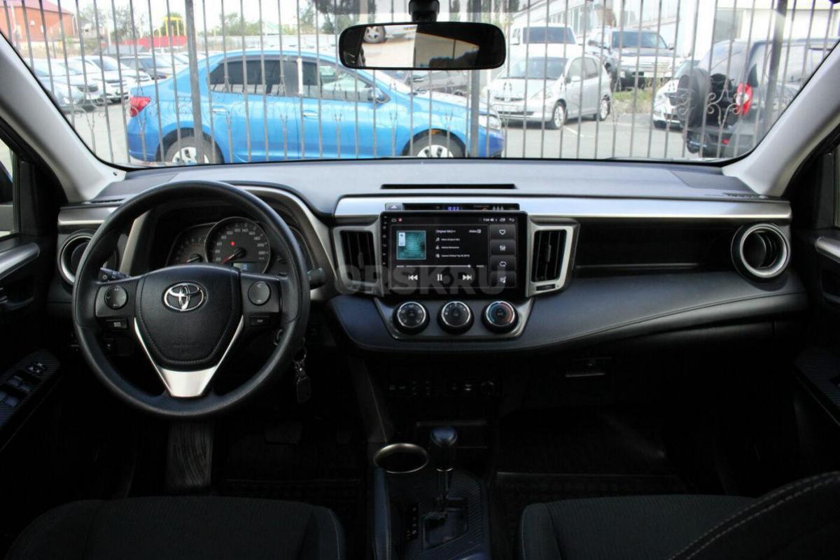 В продаже Toyota RAV4 &amp;#039;2013 IV (XA40), продажа от собственника.
√Бензин, 2 л, 146 л.с. - Орск