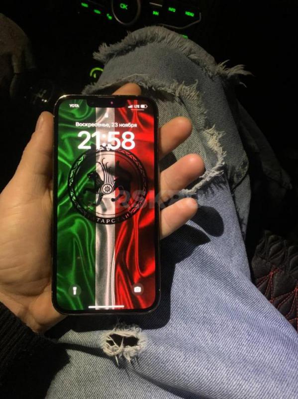 iPhone 13pro 128gb по состоянию все хорошо только внизу экрана маленькие царапинки от ключей не видн - Орск