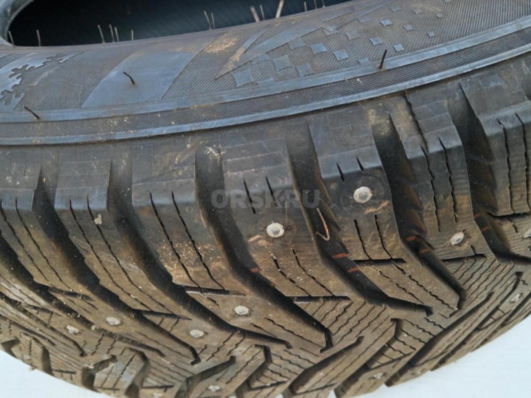 225 65 r17  KUMXO, Корея, шины зимний шипованые, 2шт, состоянии новых, без грыж  и порезов,  все шип - Орск