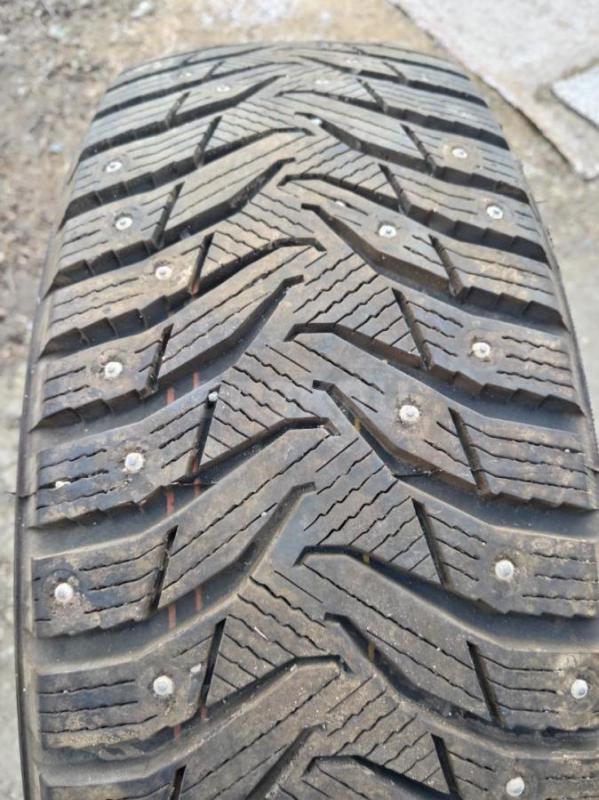 225 65 r17  KUMXO, Корея, шины зимний шипованые, 2шт, состоянии новых, без грыж  и порезов,  все шип - Орск