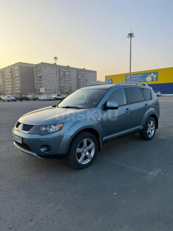 Оутлендер 3.0 2007г. - Орск