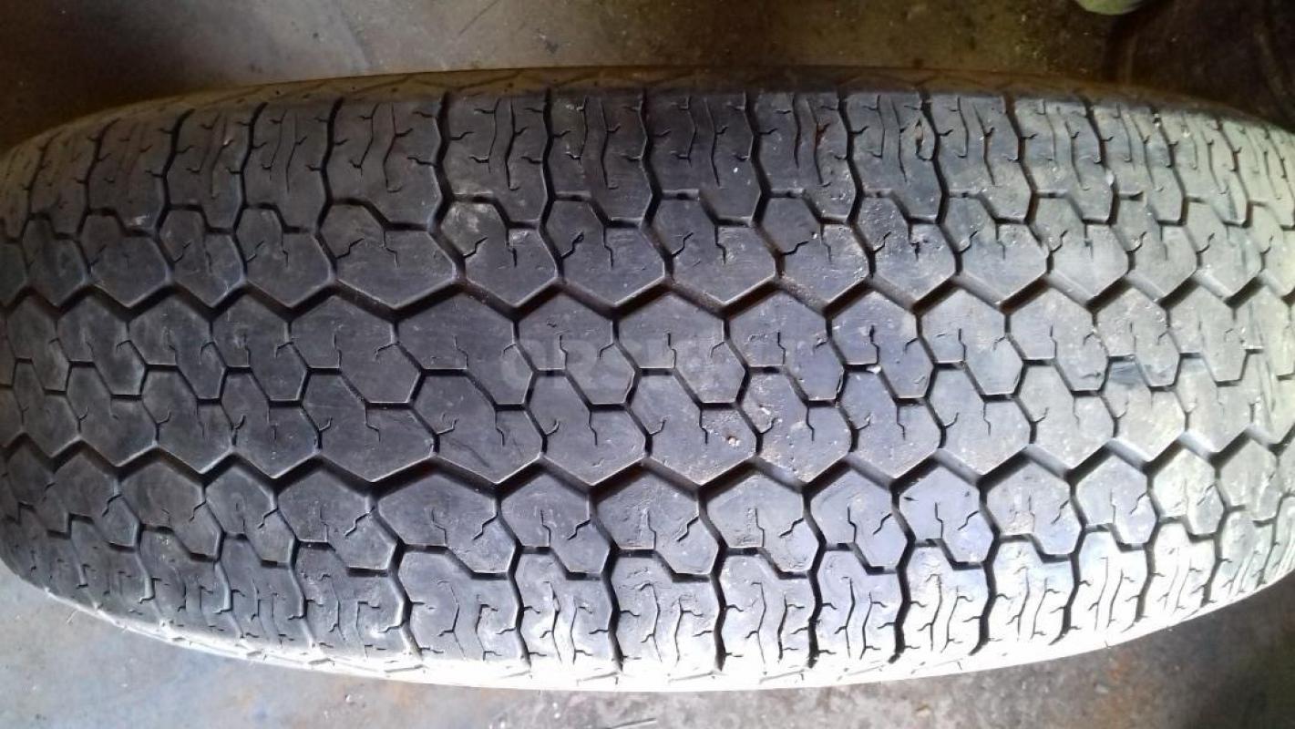 Продам шины б/у  
R13:  175/70 82Т Firestone F560,   
 R14: 175/65 82Т Nokian Hakkapelitta2 M+S, - Орск