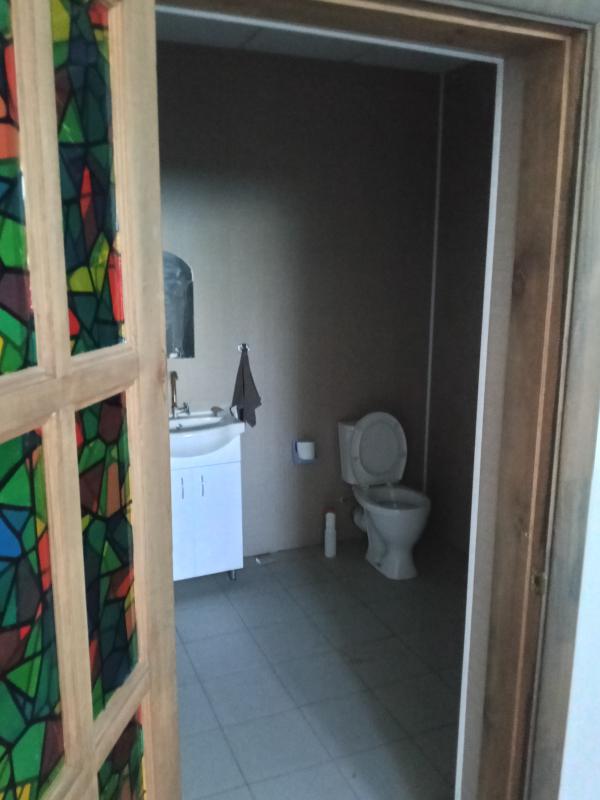 Сдается помещение 120 м3 в отдельно стоящем не жилом здании на 1 эт., первая линия, под магазин, офи - Новотроицк