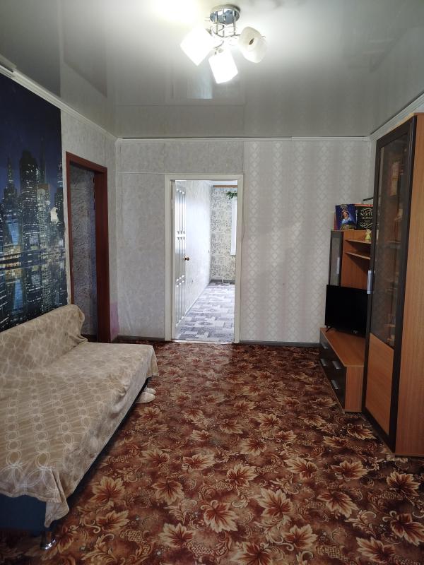 Двухкомнатная  квартира. - Новотроицк