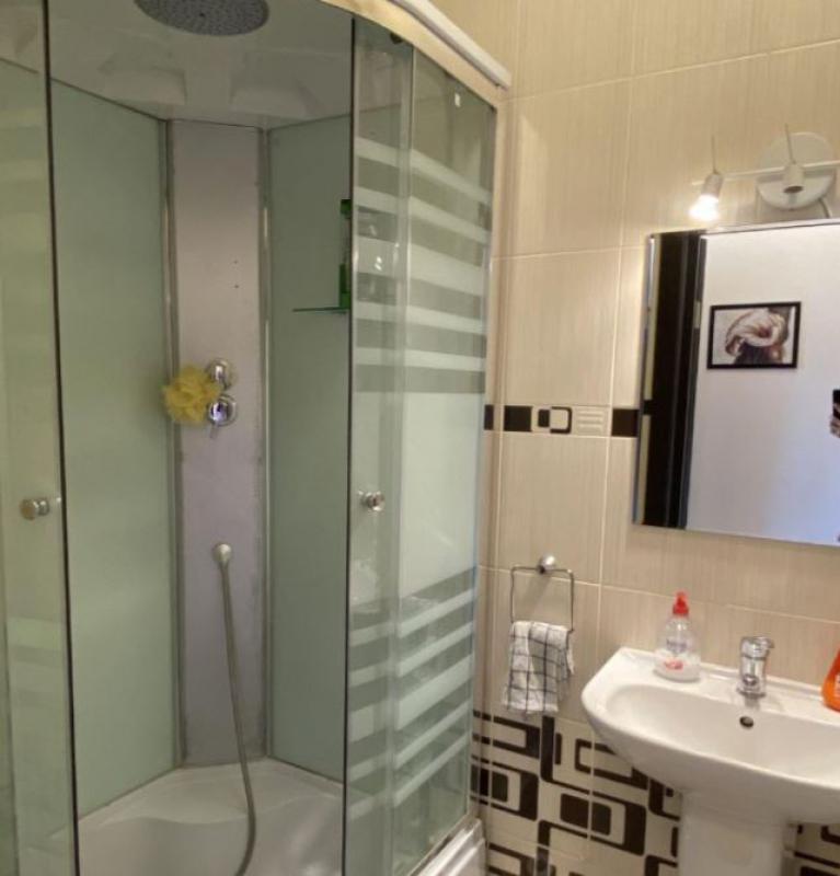 Сдается однокомнатная квартира на длительный срок. - Новотроицк