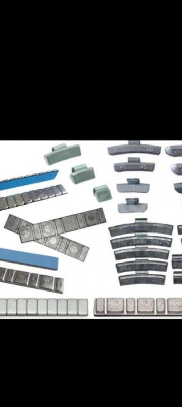 Куплю недорого остатки вашего расходного матерьяла шиномонтажной мастерской: груза липкие по 12р пол - Орск