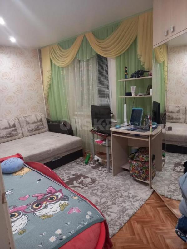 Продам уютный, светлый, просторный жилой дом в прекрасном районе города по адресу: ул. - Орск