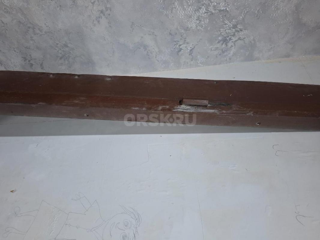 Продам дверь  с коробкой - Орск