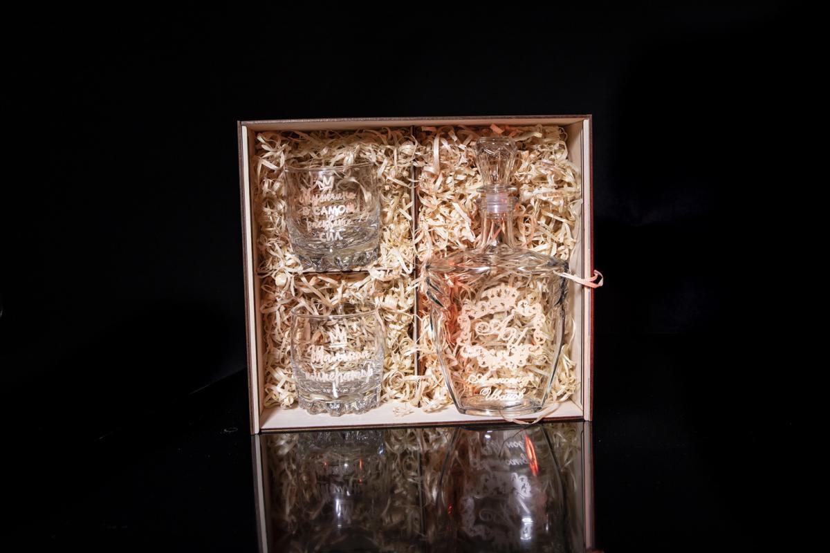 Бокалы и коробки с нaдписью, можно нанести любую надпись/рисунок. - Новотроицк