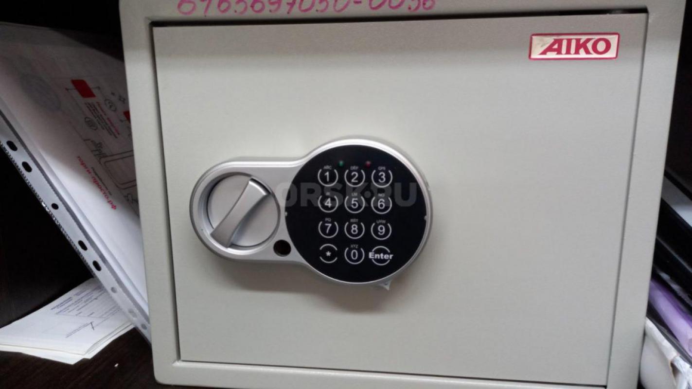 Вскрытие замков, замена замков,ремонт замков, врезка замков , вскрытие авто. - Орск