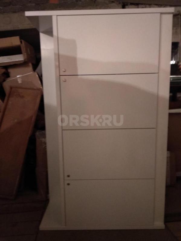 Продам торговые стеллажи рецепшн накопители - Орск