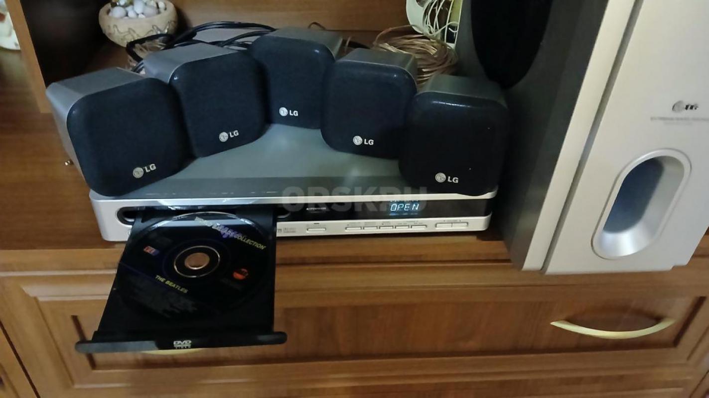 Продам домашний кинотеатр-ресивер LG LH-T6340X 
CD диски не воспроизводит и показывает на дисплее N - Орск