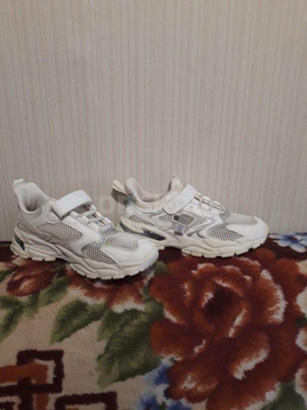 Туфли новые р.38( натур. - Орск