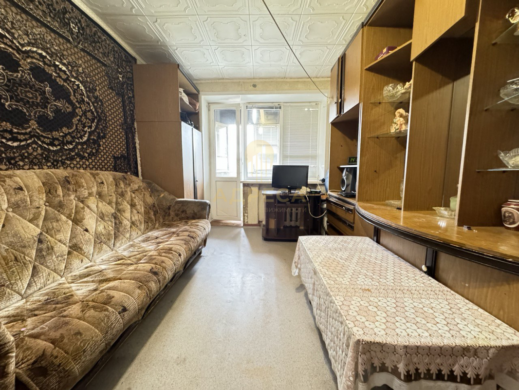 В продаже 2-комнатная квартира на 4 этаже пятиэтажного кирпичного дома , общей площадью 44,7 кв. - Оренбург