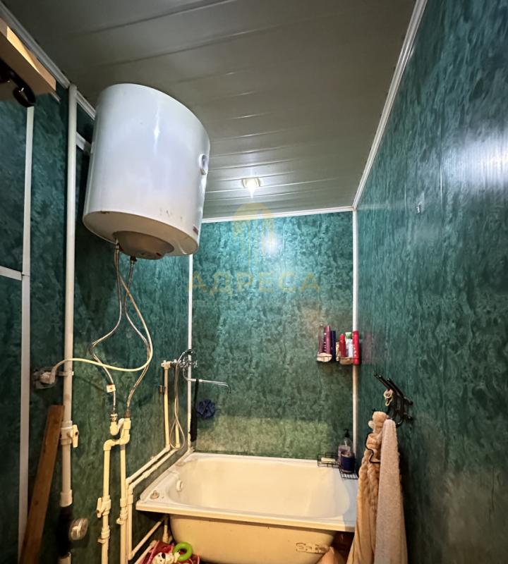 Продам однокомнатную квартиру в кирпичном доме в хорошем состоянии. - Караванный