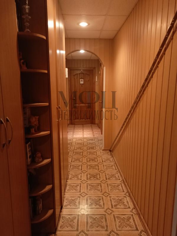 Продам квартиру в центре ЖД Вокзала ст. - Орск