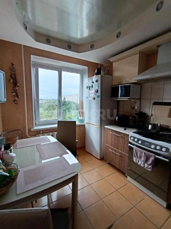 Продаётся прекрасная трёхкомнатная квартира в хорошем районе города! - Орск