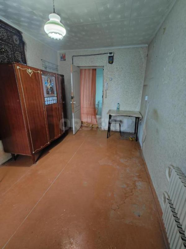 Продаётся комната в общежитии по ул. - Орск