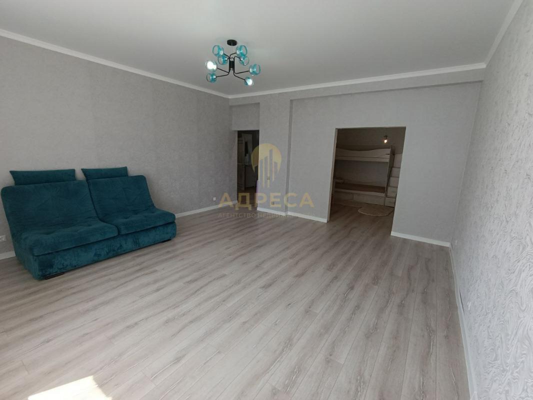 Предлагаем вашему вниманию стильную и уютную евротрехкомнатную квартиру площадью 85,3 кв. - Оренбург