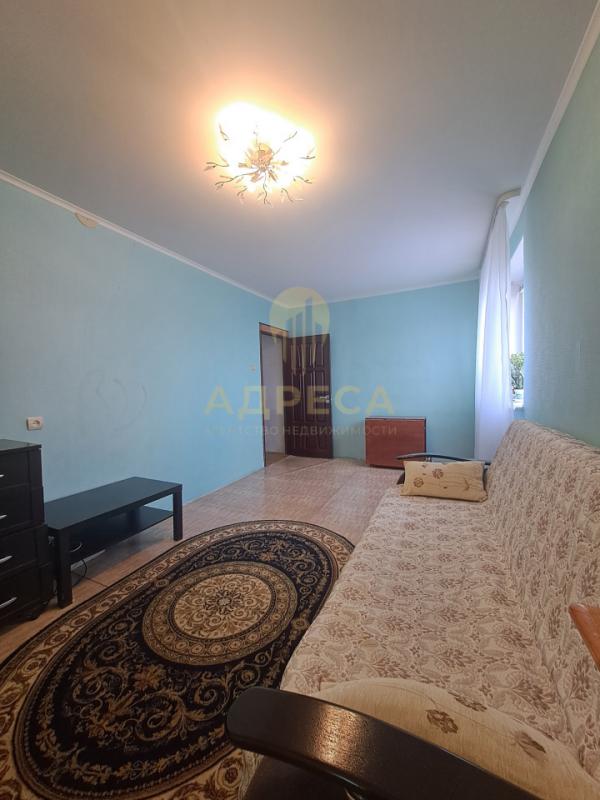 Продаётся двухкомнатная квартира в спокойном спальном районе с развитой инфраструктурой! - Оренбург