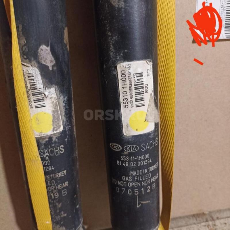 Продам на киа сид амортизаторы б/у задние 3000 р. шт. - Орск