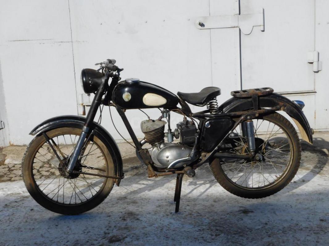 Куплю старый мотоцикл: Урал, ИЖ Юпитер, Планета, Ява, Чезет, Восход, Ковровец, К125, к55, к58, М72, - Орск