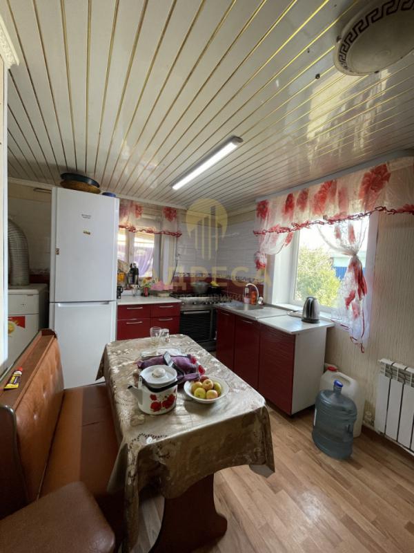 В продаже Дом с земельным участком, ИЖС , все в собственности, документы в порядке, обременений нет. - Южный Урал