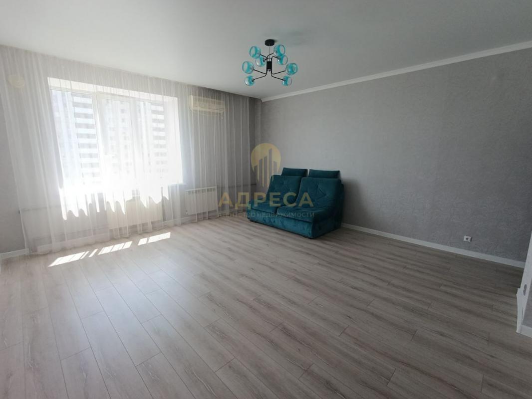 Предлагаем вашему вниманию стильную и уютную евротрехкомнатную квартиру площадью 85,3 кв. - Оренбург