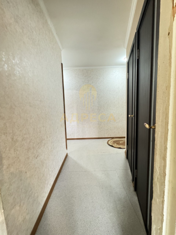 В продаже 2-комнатная квартира на 4 этаже пятиэтажного кирпичного дома , общей площадью 44,7 кв. - Оренбург