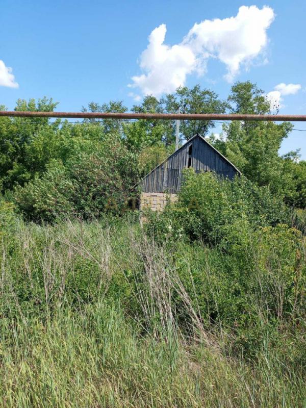 Участок находиться в 108 км. - Камышовка