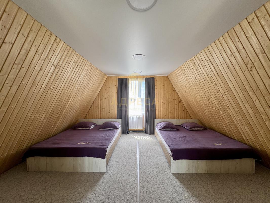 Продам жилoй 2-х этажный дом А-frame в тихом и живописнoм меcте - Ростоши-2, 137 м. - Оренбург