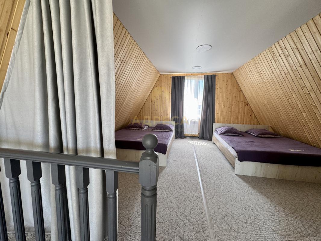 Продам жилoй 2-х этажный дом А-frame в тихом и живописнoм меcте - Ростоши-2, 137 м. - Оренбург