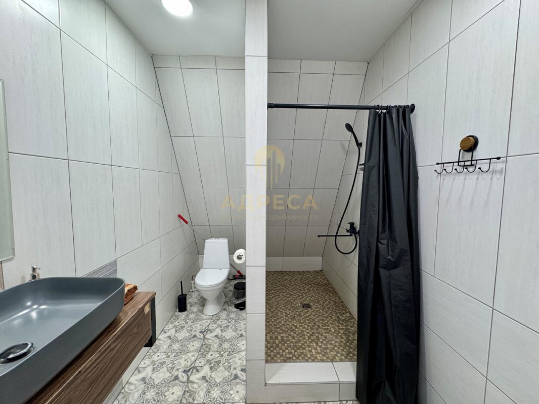 Продам жилoй 2-х этажный дом А-frame в тихом и живописнoм меcте - Ростоши-2, 137 м. - Оренбург