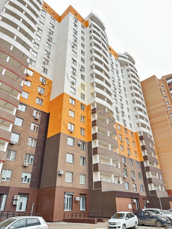 Продаётся уютная однокомнатная квартира Этаж: 15/19 Площадь: 35,2 м&sup2; Преимущества:&bull - Оренбург