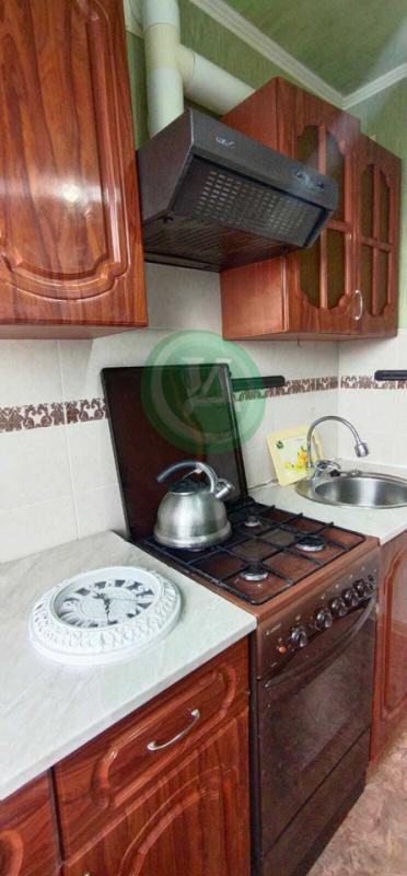 Продам 2-х комнатную квартиру планировка "трамвайчик" 43,7 кв. - Орск