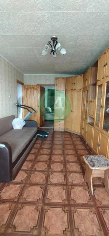 Продам 2-х комнатную квартиру планировка "трамвайчик" 43,7 кв. - Орск