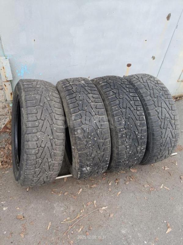 Комплект зимних шин б/у (4 шт.) Пирелли. - Орск