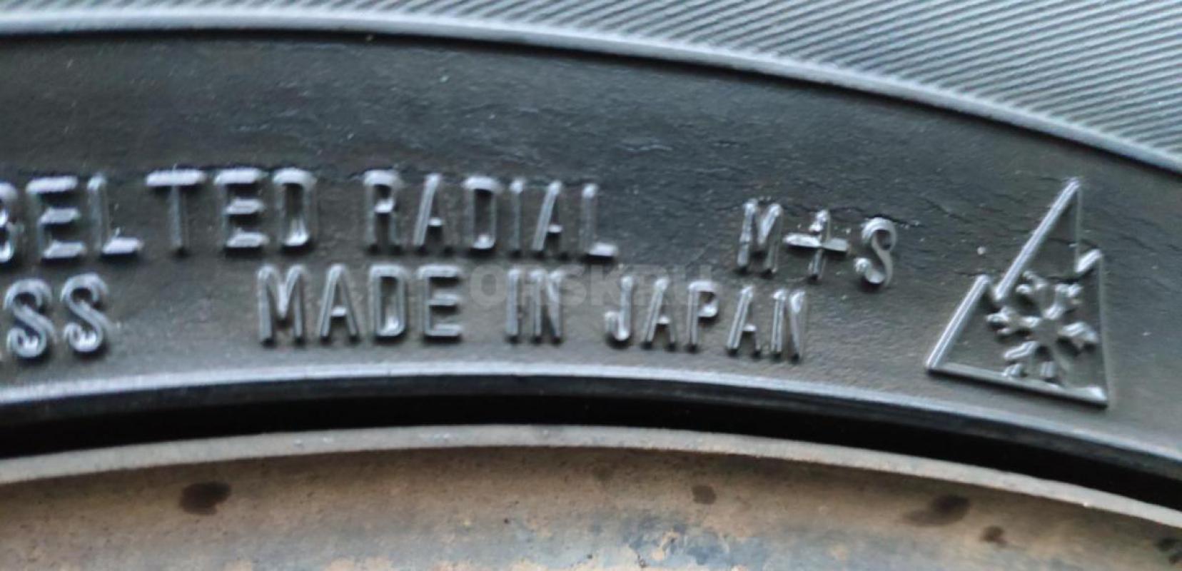 Продам зимнюю резину 205/55/R16,на дисках,грыж нет,разболтовка 4/100. - Гай