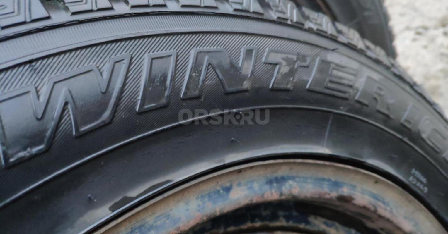 Продам зимнюю резину 205/55/R16,на дисках,грыж нет,разболтовка 4/100. - Гай