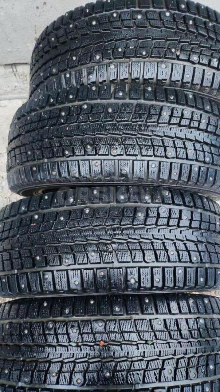 Продам зимнюю резину 205/55/R16,на дисках,грыж нет,разболтовка 4/100. - Гай